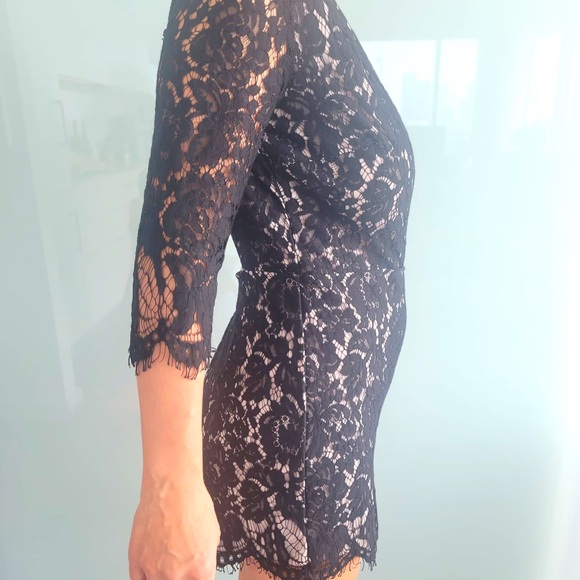 Lace Short Romper/Jumpsuit - Picture 3 of 7